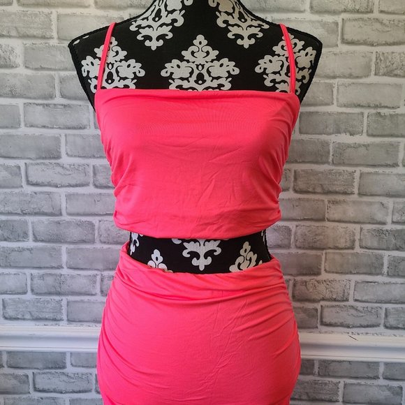 Barbie Neon Pink 2 Piece Top and Mini Skirt Ruched Party Costume Cosplay Large - Picture 2 of 11